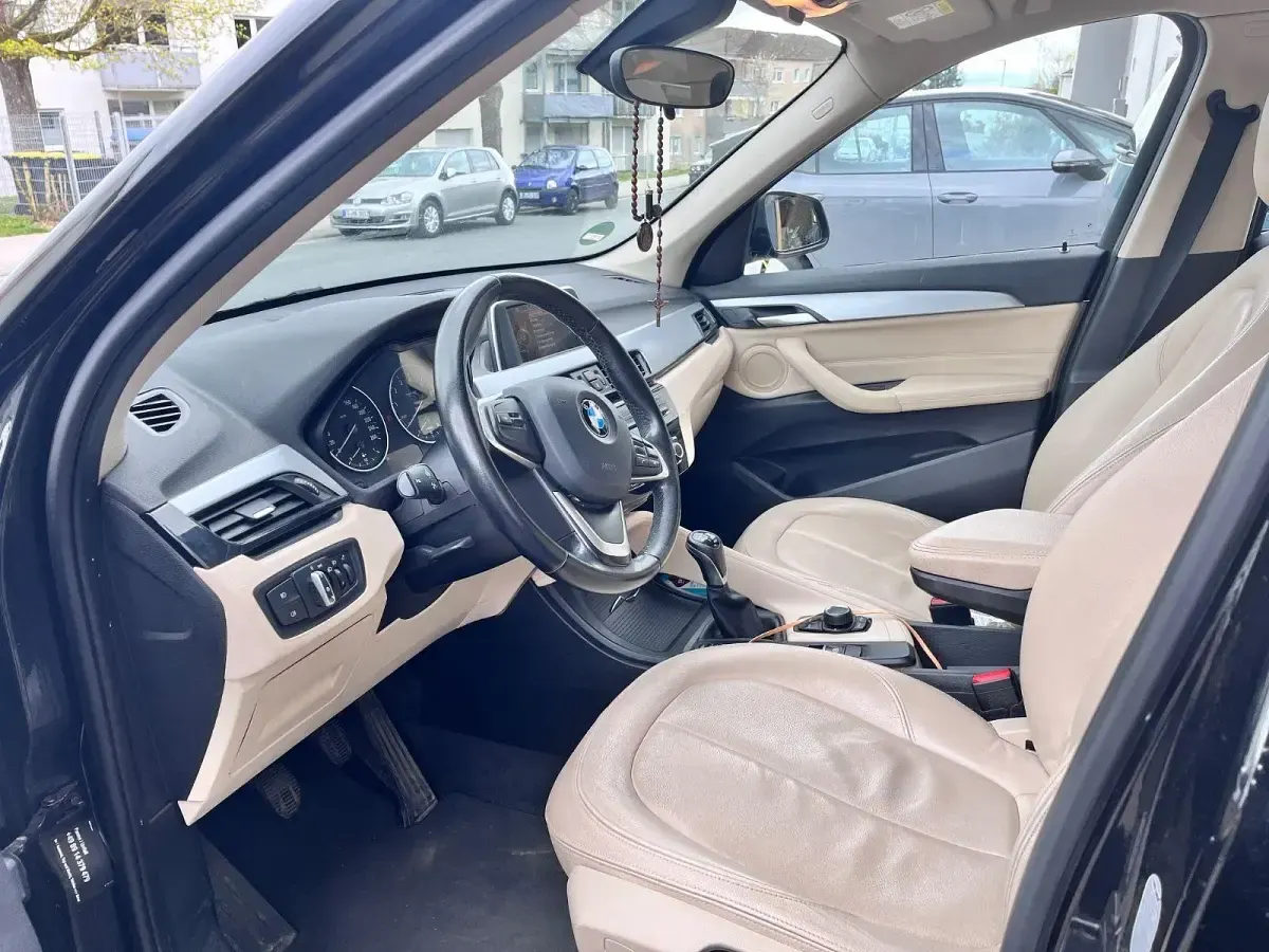 Gebraucht BMW X1 Efficient Dynamics 136 PS (100 kW) 2015 Schwarz SUV