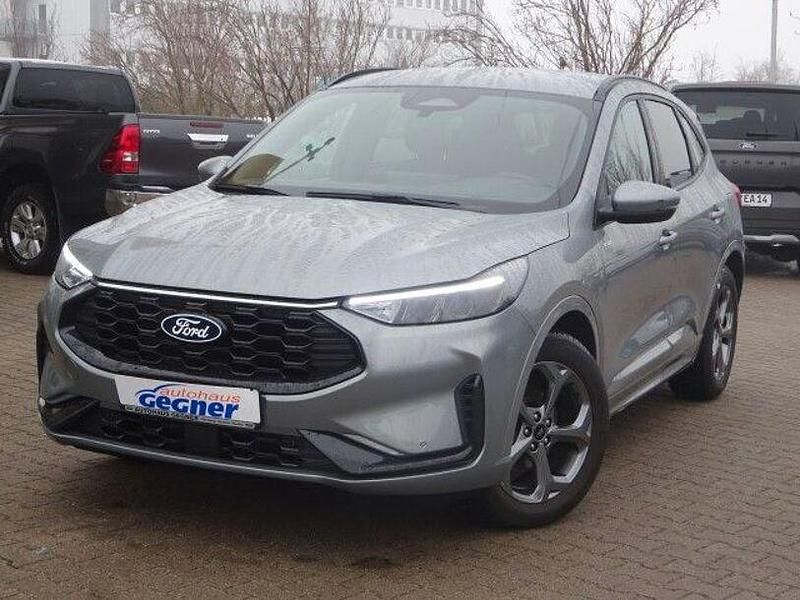 Gebraucht Ford Kuga ST-Line 179 PS (131 kW) 2025 Silber SUV