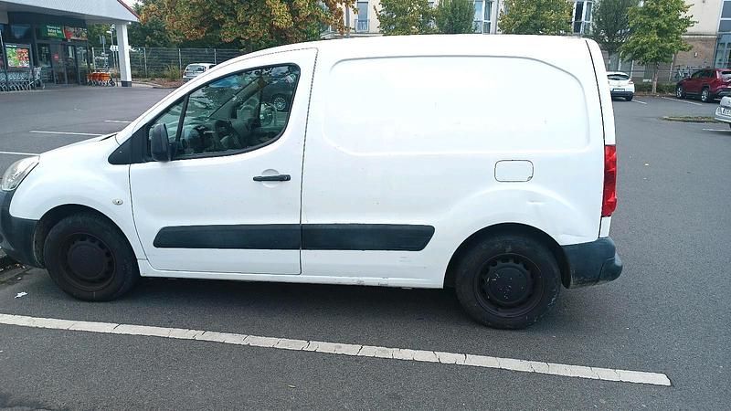 Gebraucht Citroën Berlingo 90 PS (66 kW) 2009 Weiß Van / Kleinbus
