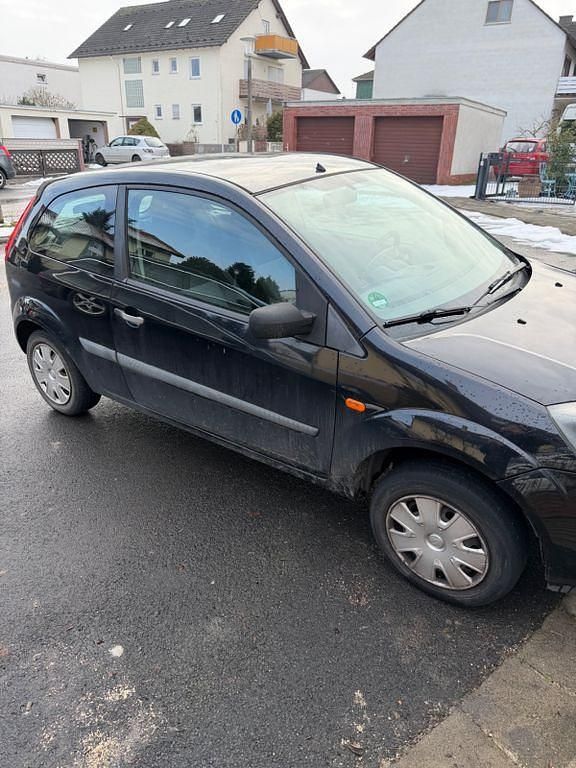 Gebraucht Ford Fiesta 69 PS (50 kW) 2007 Schwarz Kleinwagen