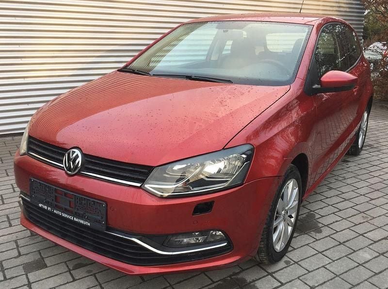 Rot Gebraucht 2014 VW Polo Comfortline Kleinwagen | 3.790 € (Superpreis) - Bild 1/4
