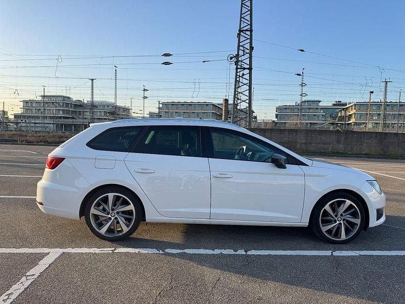 Gebraucht Seat Leon ST FR 184 PS (135 kW) 2015 Weiß Kombi