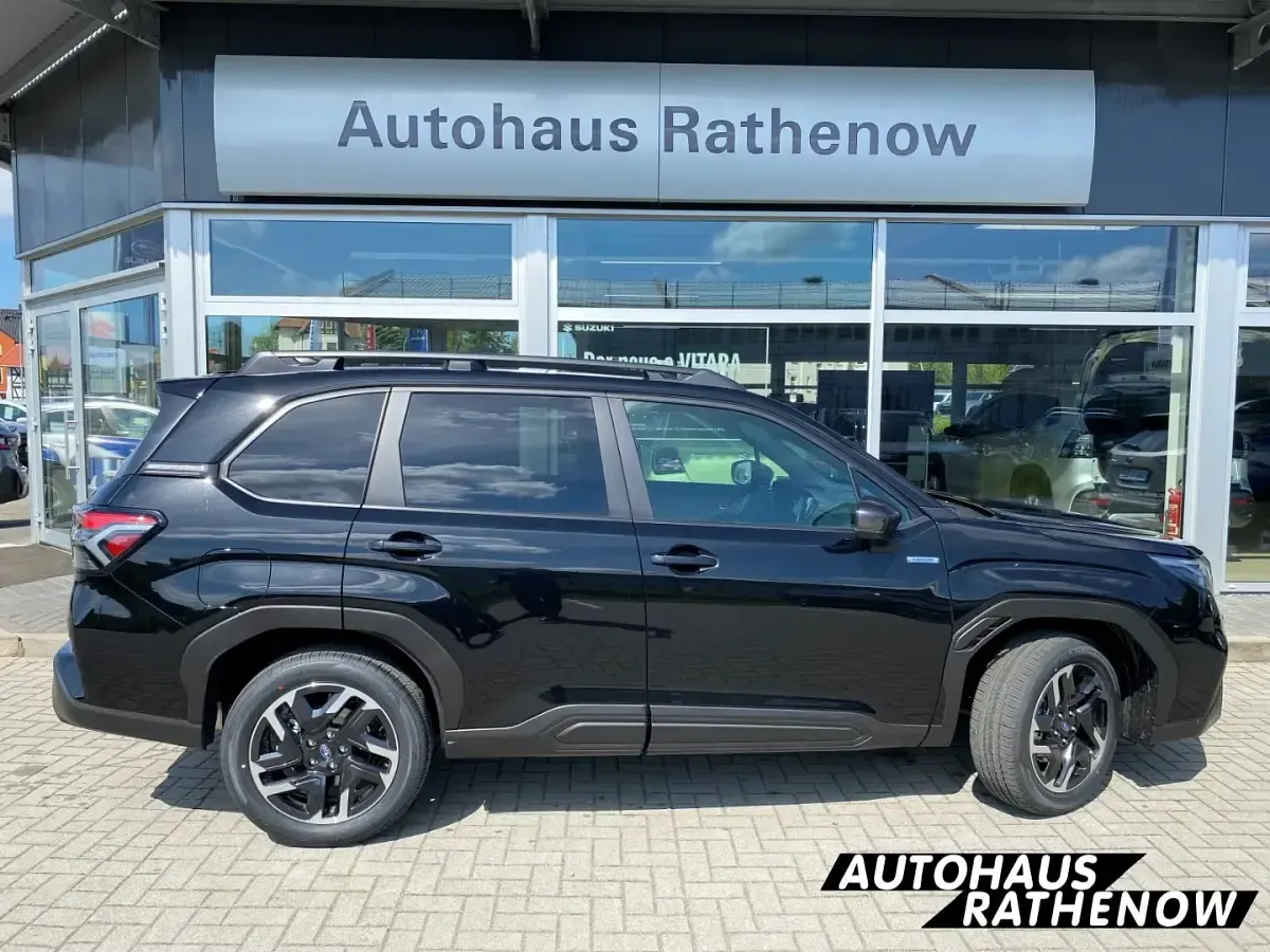 Nouvelle Subaru Forester Active 136 ch (100 kW) 2026 Noir SUV