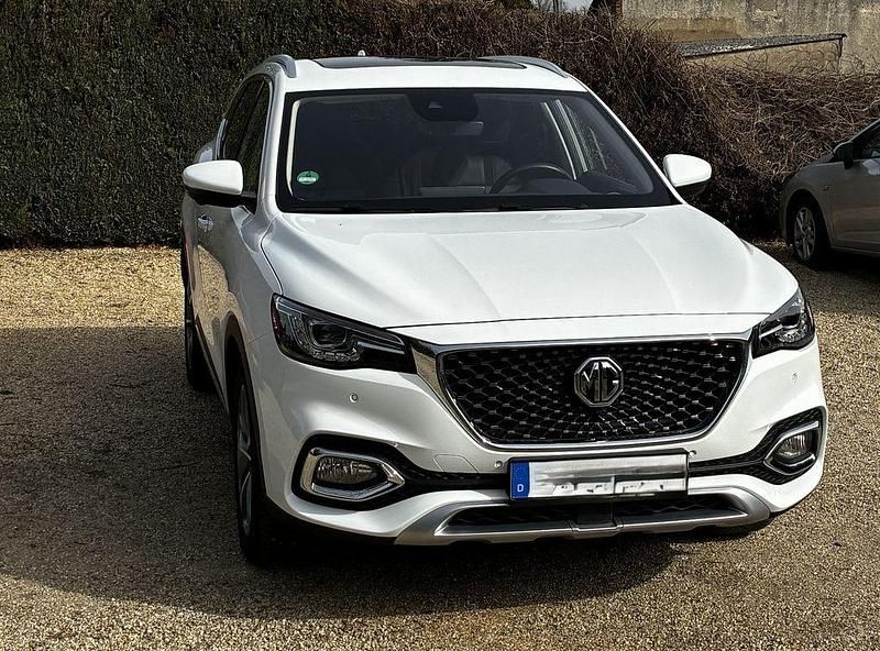 Gebraucht MG HS Luxury 162 PS (119 kW) 2023 Weiß SUV