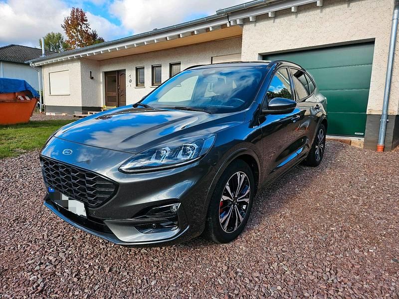 Gebraucht Ford Kuga Titanium X 150 PS (110 kW) 2021 Grau SUV
