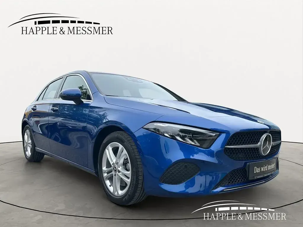 Gebraucht Mercedes A220 Progressive 190 PS (139 kW) 2023 Spektralblau  lack (metallic) Limousine