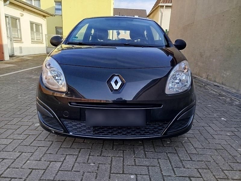 Second-hand Renault Twingo 76 CP (55 kW) 2009 Negru Hatchback