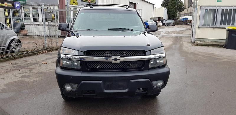 Gebraucht Chevrolet Avalanche 325 PS (239 kW) 2006 Schwarz Abholung