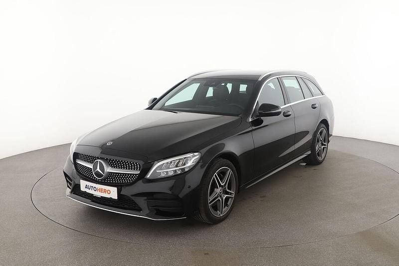 Schwarz Gebraucht 2019 Mercedes C220 AMG line Kombi | 28.760 € (Fairer Preis) - Bild 1/3