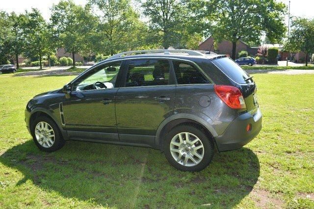 Gebraucht Opel Antara Cosmo 163 PS (119 kW) 2012 Grau metallic SUV