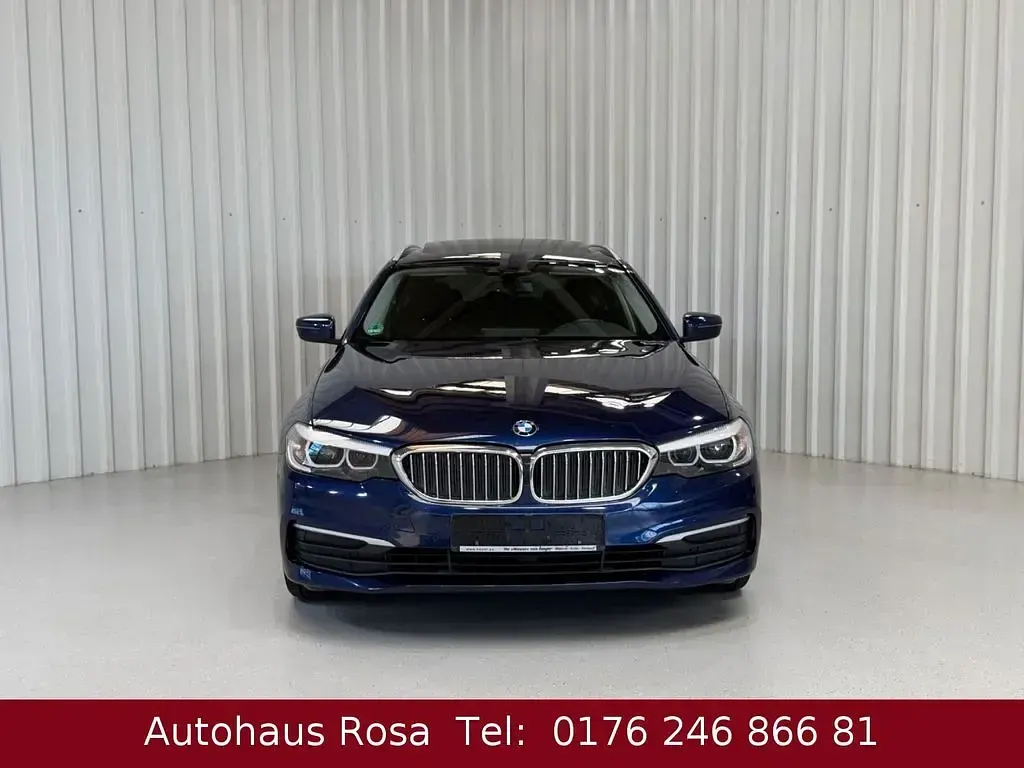 Gebraucht BMW 525 Comfort Edition 231 PS (169 kW) 2017 Blau Kombi