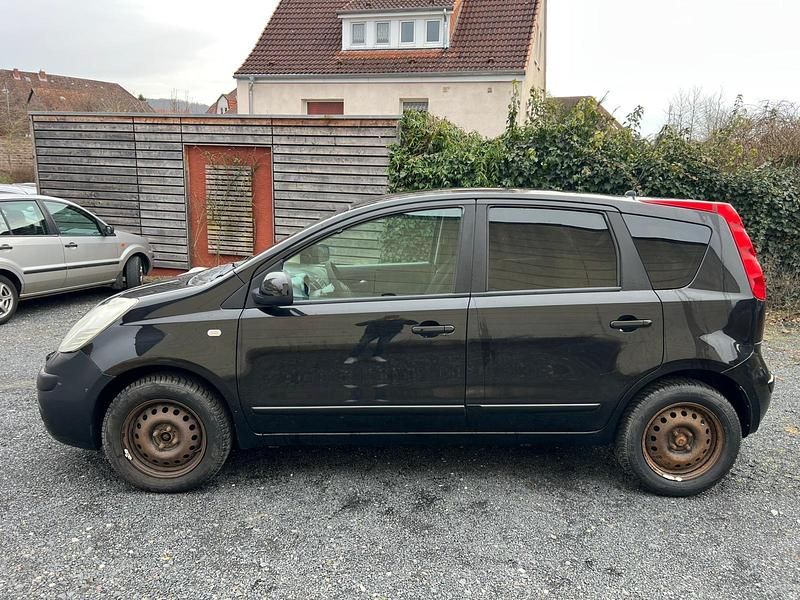 Gebraucht Nissan Note 88 PS (64 kW) 2008 Schwarz Kleinwagen