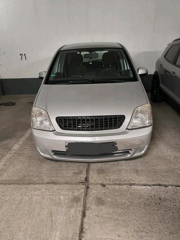 Silber Gebraucht 2006 Opel Meriva Van / Kleinbus | 2.000 € (Fairer Preis) - Bild 1/4