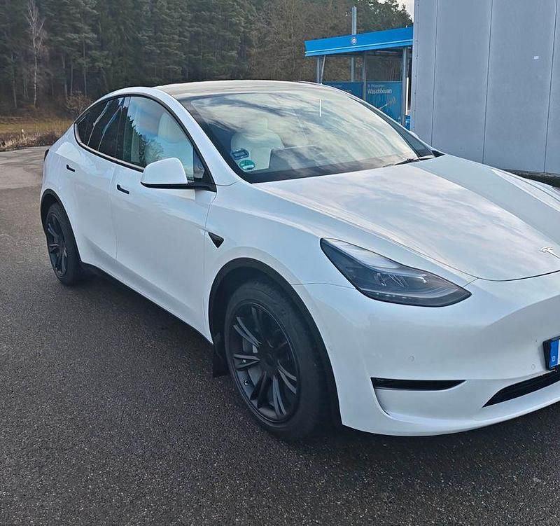 Gebraucht Tesla Model Y Long Range AWD 378 kW (514 PS) 2022 Weiß SUV