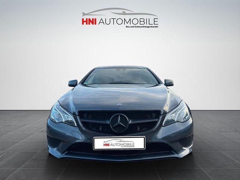 Gebraucht Mercedes E220 170 PS (125 kW) 2014 Grau Coupé