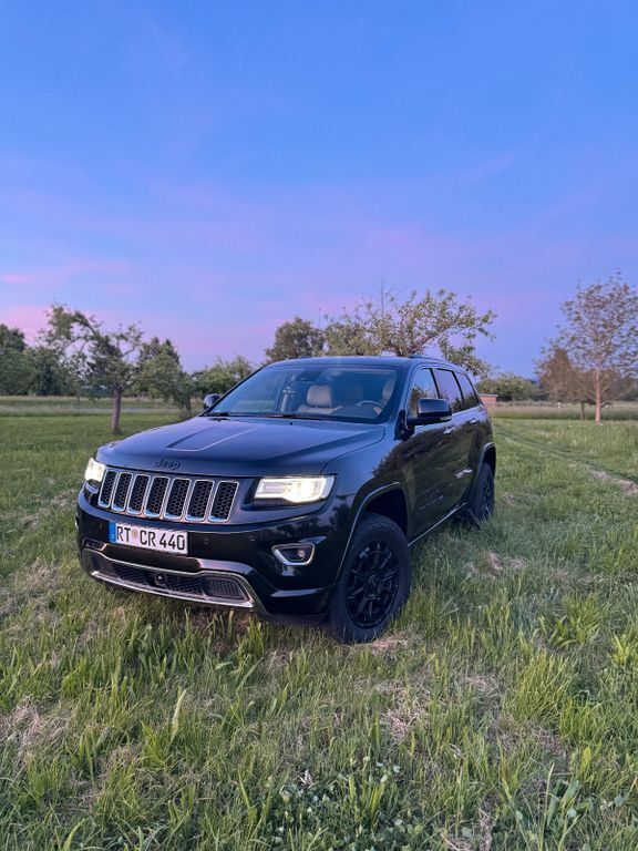 Schwarz Gebraucht 2015 Jeep Grand Cherokee Overland SUV | 18.500 € (Fairer Preis) - Bild 1/4