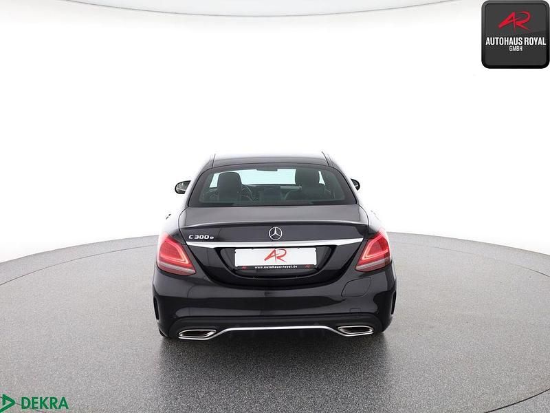 Gebraucht Mercedes C300e AMG 320 PS (235 kW) 2021 Schwarz Limousine