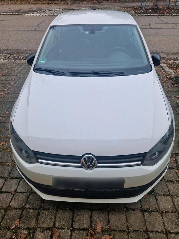 Gebraucht VW Polo 75 PS (55 kW) 2015 Weiß Kleinwagen