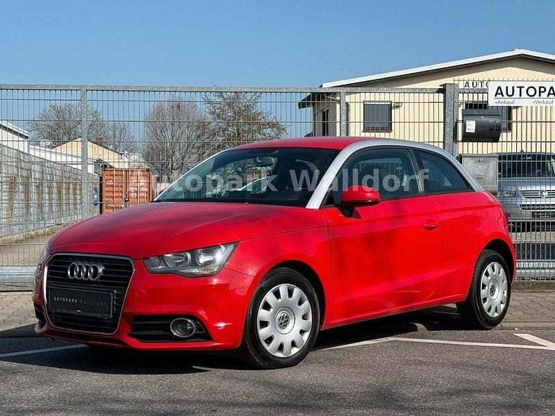 Gebraucht Audi A1 Attraction 122 PS (89 kW) 2010 Rot Kleinwagen