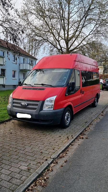 Gebraucht Ford Transit 100 PS (73 kW) 2012 Rot Van / Kleinbus