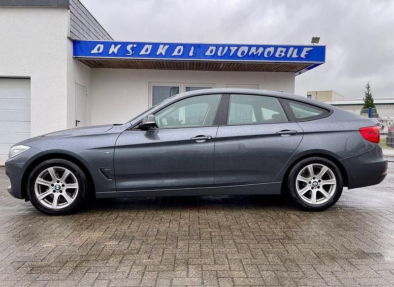 Grau Gebraucht 2014 BMW 320 Gran Turismo Sport Line Limousine | 13.500 € (Guter Preis) - Bild 1/4