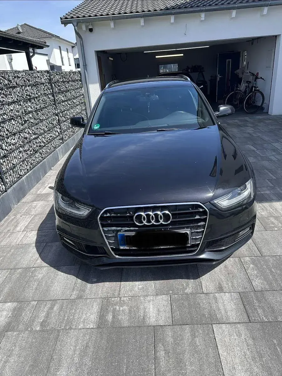 Gebraucht Audi A4 S-Line 177 PS (130 kW) 2014 Schwarz Kombi