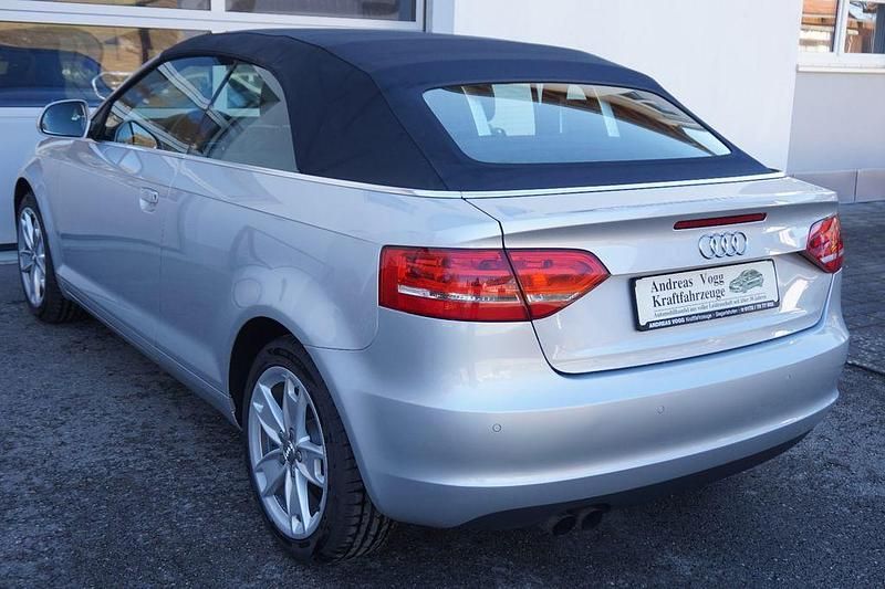 Gebraucht Audi A3 Cabriolet Ambition 160 PS (117 kW) 2010 Silber Cabrio