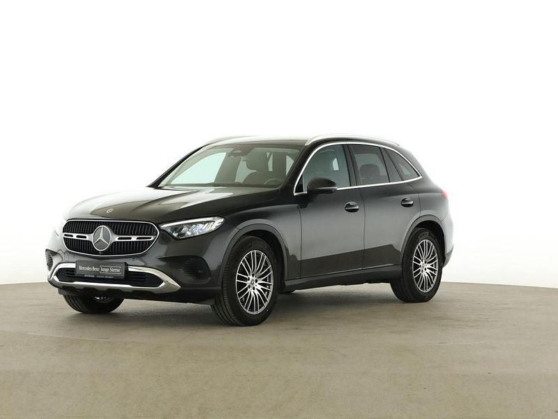 Gebraucht Mercedes GLC220 Avantgarde 197 PS (144 kW) 2025 Grau SUV