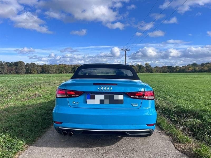 Gebraucht Audi A3 Cabriolet Performance 150 PS (110 kW) 2017 Blau Cabrio