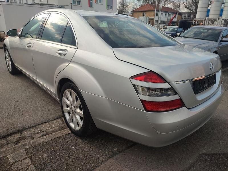 Gebraucht Mercedes S320 235 PS (172 kW) 2007 Silber Limousine