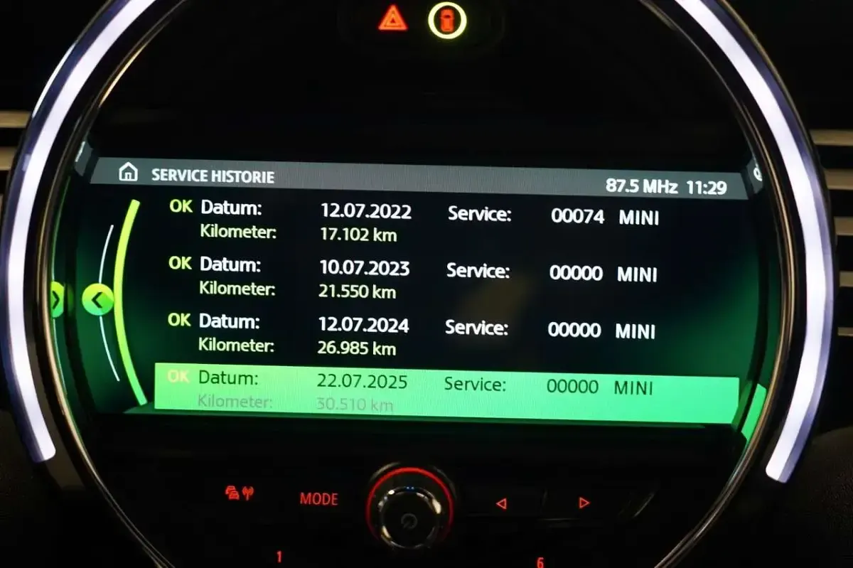 Gebraucht Mini Cooper Cabriolet 136 PS (100 kW) 2019 Blau Cabrio