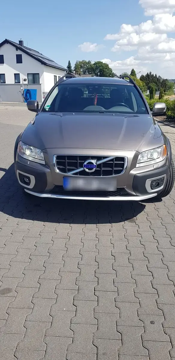 Gebraucht Volvo XC70 163 PS (119 kW) 2012 Braun Kombi