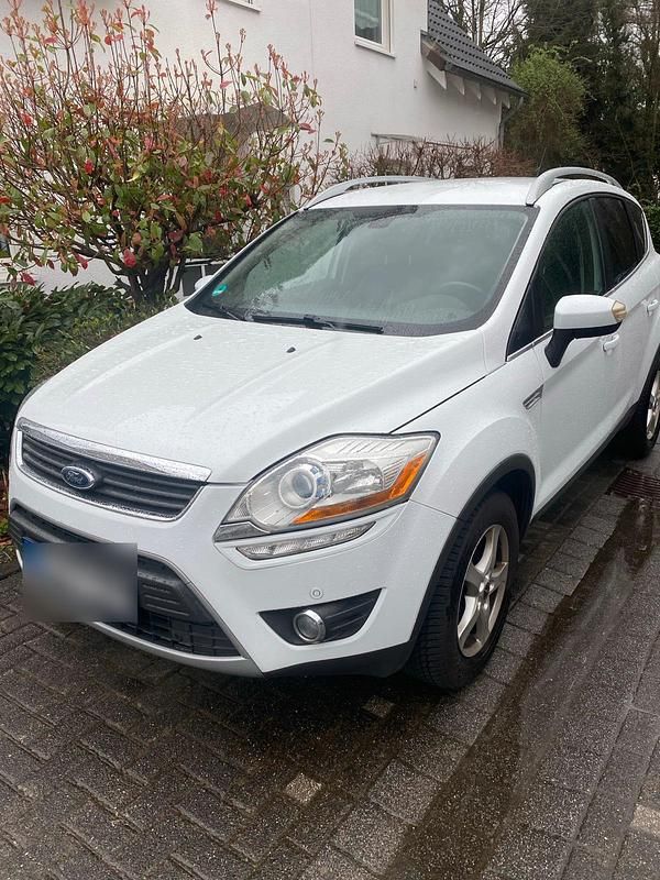 Gebraucht Ford Kuga Titanium 140 PS (102 kW) 2012 Weiß SUV
