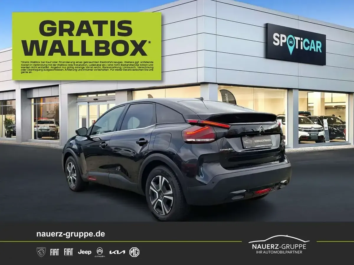 Gebraucht Citroën e-C4 Shine 100 kW (136 PS) 2021 Schwarz Limousine