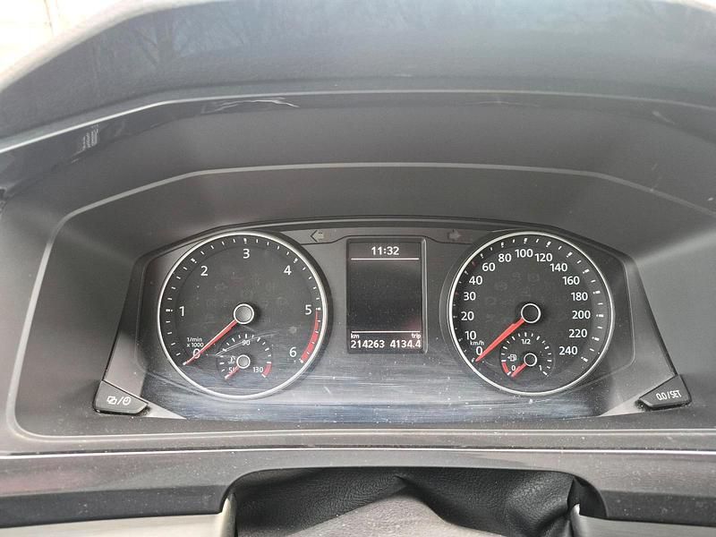 Gebraucht VW Multivan 204 PS (150 kW) 2018 Schwarz Van