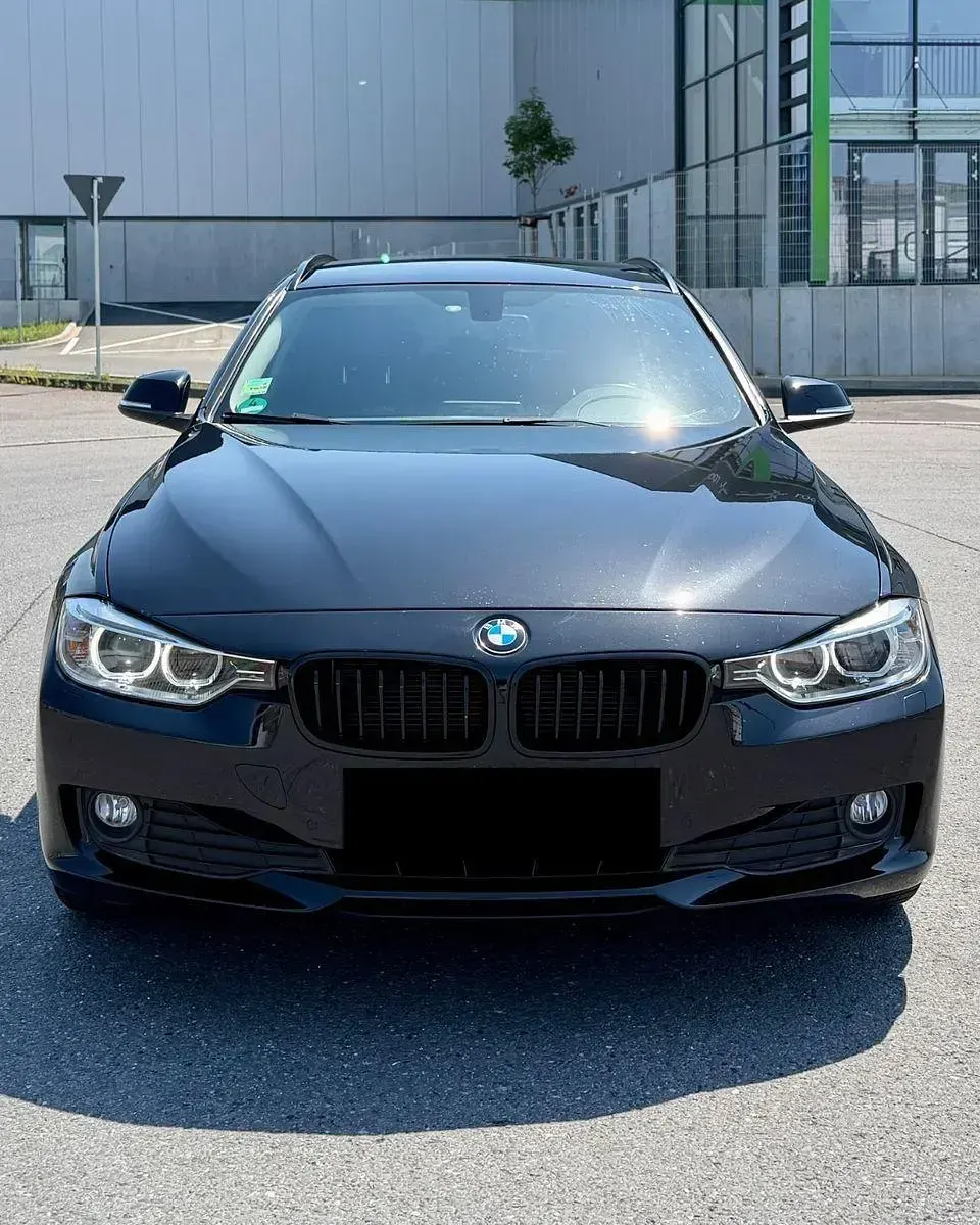 Gebraucht BMW 318 143 PS (105 kW) 2014 Schwarz Kombi