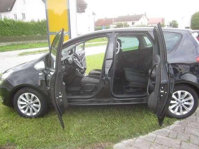 Karbonschwarz Gebraucht 2016 Opel Meriva drive Van / Kleinbus | 9.500 € (Etwas zu teuer) - Bild 1/4