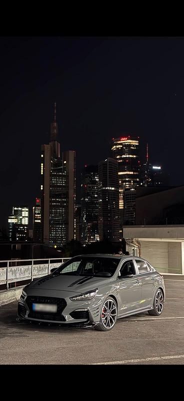 Gebraucht Hyundai i30 275 PS (202 kW) 2020 Grau Limousine