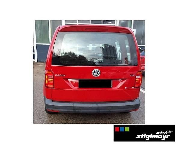 Gebraucht VW Caddy Basis 102 PS (75 kW) 2018 Kirschrot Van / Kleinbus