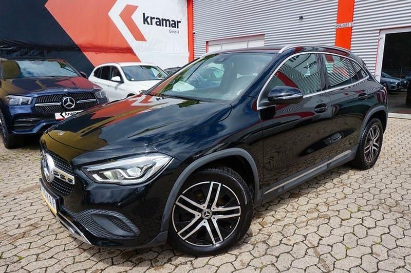 Schwarz Gebraucht 2021 Mercedes GLA220 Progressive SUV | 26.490 € (Fairer Preis) - Bild 1/4