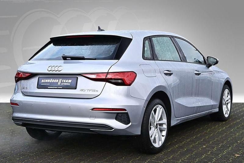 Gebraucht Audi A3 Business 150 PS (110 kW) 2022 Silber Limousine