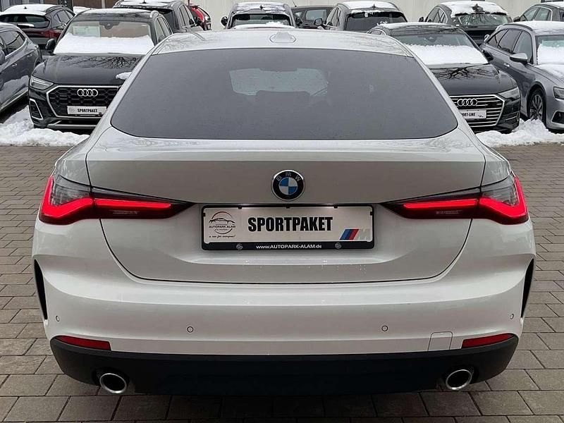 Gebraucht BMW 420 190 PS (139 kW) 2022 Mineralweiss Coupé