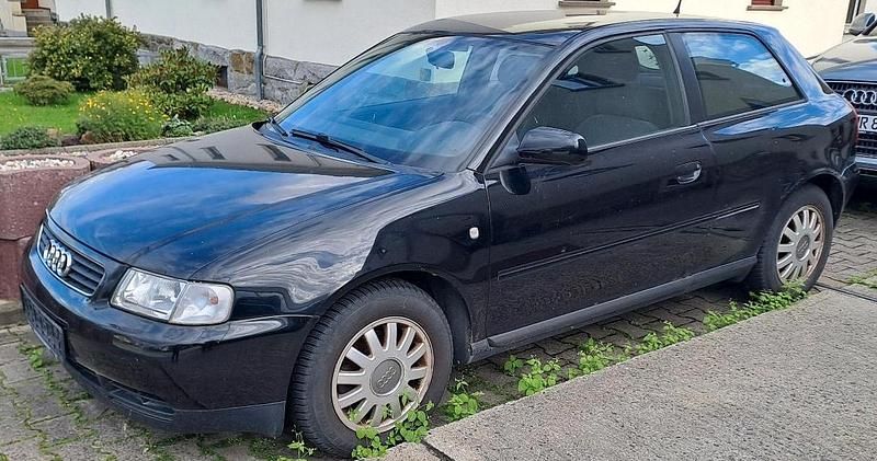 Schwarz Gebraucht 1999 Audi A3 Kleinwagen | 500 € (Superpreis) - Bild 1/3