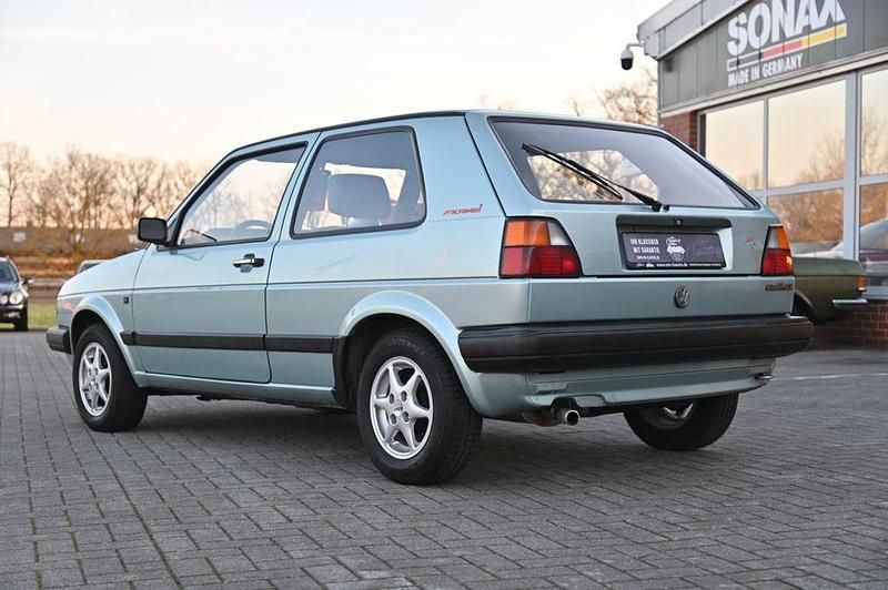 Gebraucht VW Golf II 69 PS (50 kW) 1990 Grün Kleinwagen