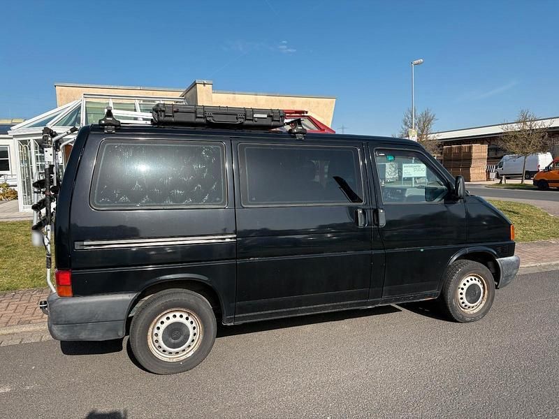 Gebraucht VW Transporter 115 PS (84 kW) 2001 Schwarz Van