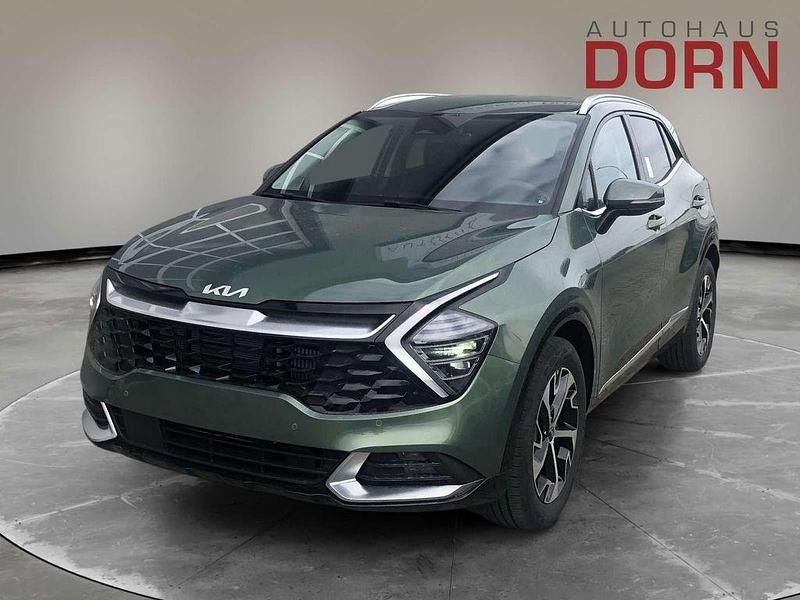 Grün Neu 2025 Kia Sportage Spirit SUV | 40.890 € (Fairer Preis) - Bild 1/4