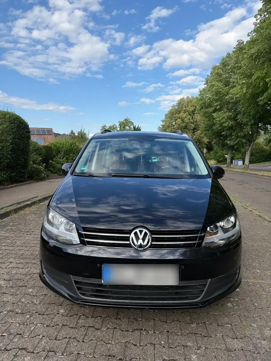 Gebraucht VW Sharan 140 PS (102 kW) 2011 Schwarz Van / Kleinbus