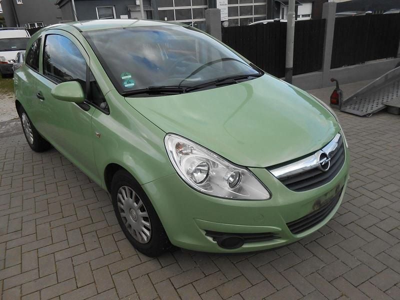 Gebraucht Opel Corsa Selection 80 PS (58 kW) 2009 Grün Kleinwagen