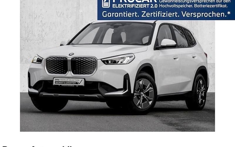 Gebraucht BMW iX1 Performance 230 kW (313 PS) 2023 Weiß SUV