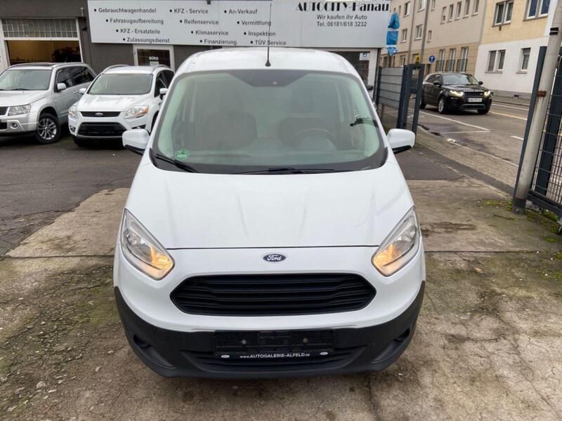 Weiß Gebraucht 2018 Ford Transit Trend Van / Kleinbus | 10.990 € (Guter Preis) - Bild 1/4